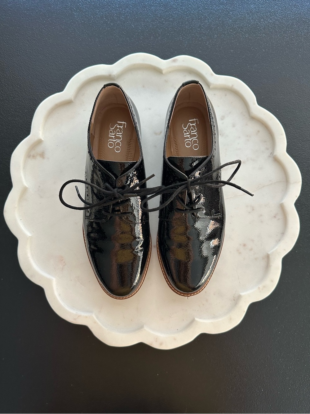 Women’s Franco Sarto Black Patent Lace-Up Oxfords Size 7